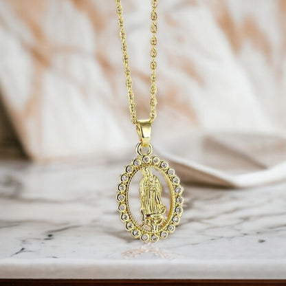 COLLAR VIRGEN MARIA + CAJA REGALO